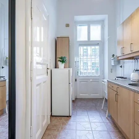 Apartment Lovely In The Heart Of The *